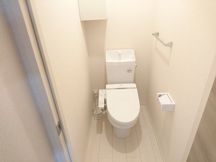 コンフォルト カーサのトイレ写真