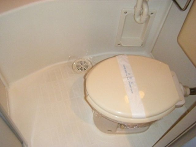 アドバンティージのトイレ写真