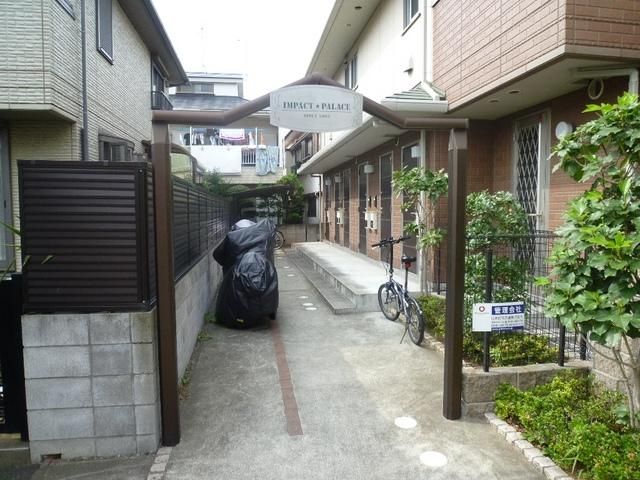 エントランス　エントランス