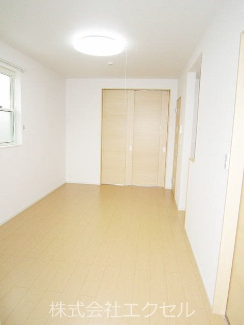その他部屋・スペース　フローリングの室内です。