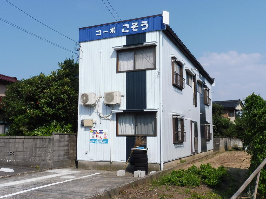 コーポごそうの建物外観