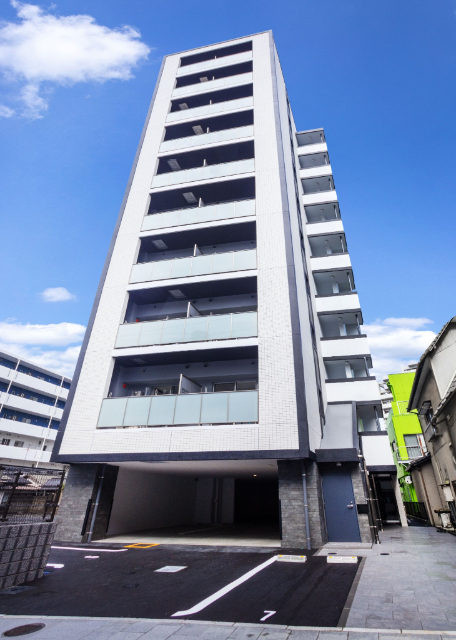 【北九州市八幡西区藤田のマンションの建物外観】