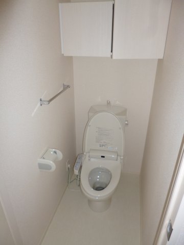 【アクア　フェルトKのトイレ】