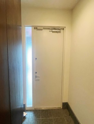 玄関　玄関