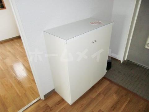 サニーウェル南茨木　収納　シューズBOX