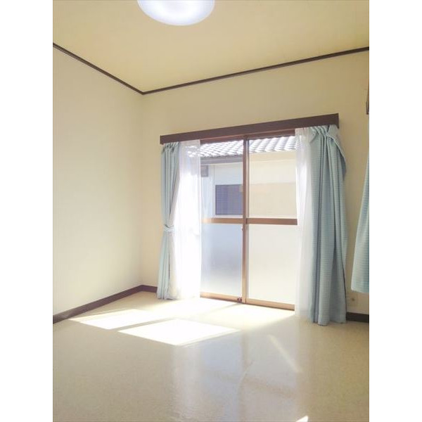 居室・リビング　８．５帖ＬＤＫ