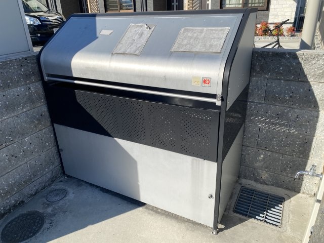 その他　ゴミ捨て場（その他）まで10m