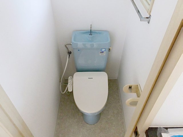 トイレ　2025年11月撮影※現況を優先します。