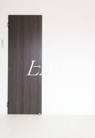 居室・リビング　洋室のお部屋です。（同仕様設備です）