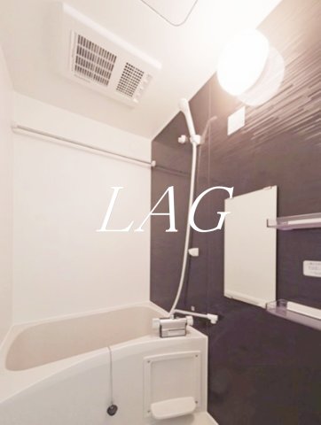 バス・シャワールーム　お風呂です。（同仕様設備です）