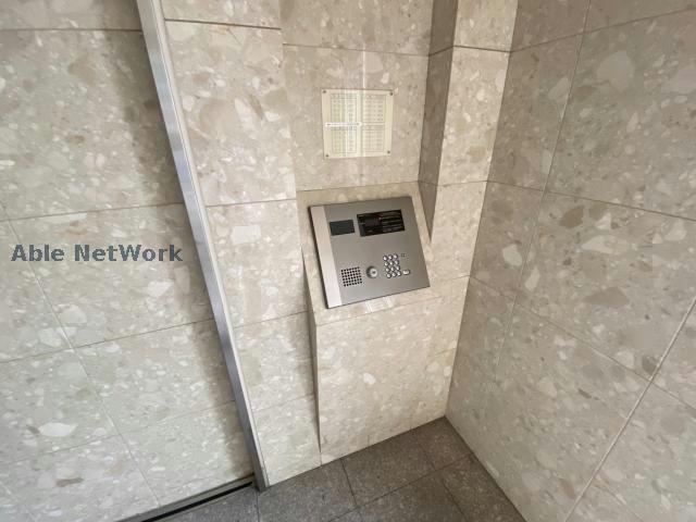 エントランス　エントランス部分