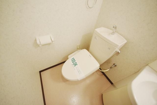 トイレ　★清潔感のあるトイレです★