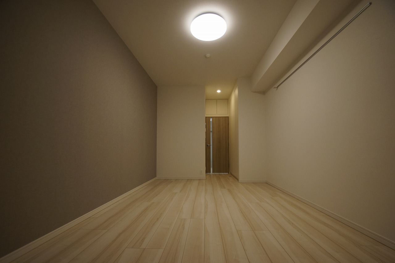 居室・リビング　こちらの居間で趣味の時間をお楽しみください