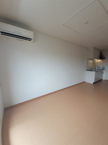 居室・リビング　広いリビング☆