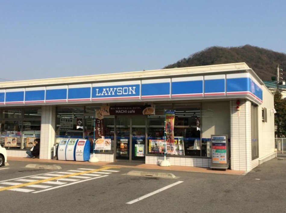 コンビニ　ローソン 姫路砥堀南店（コンビニ）まで821m