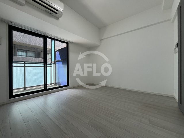 居室・リビング　LaDouceur江坂II　リビング