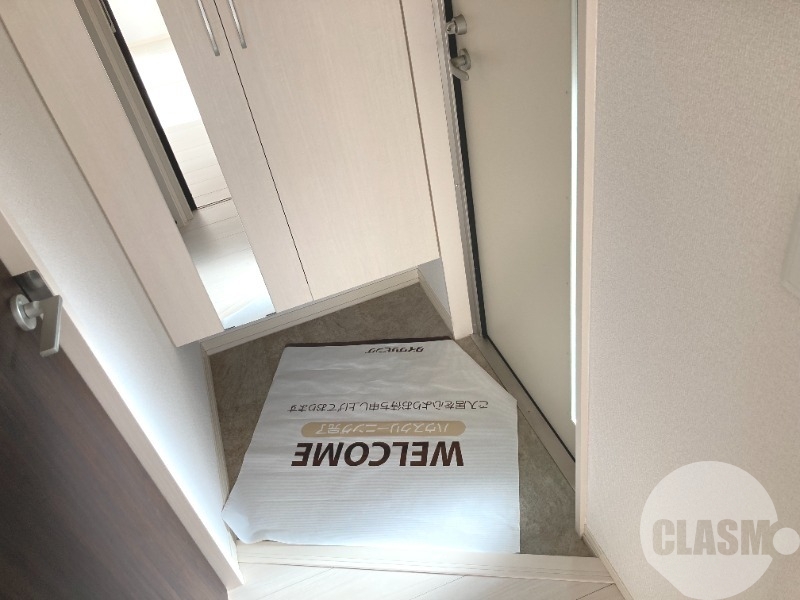 玄関　トールタイプのシューズボックス♪