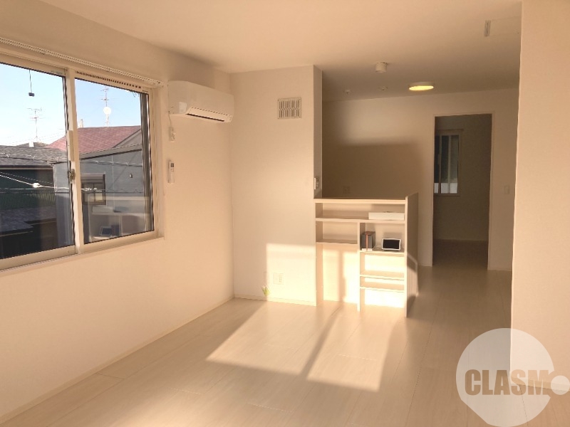 居室・リビング　カウンターキッチンです♪