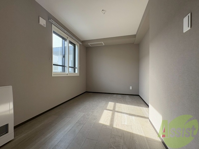 その他部屋・スペース　寝室です。部屋をどう使うかはあなた次第です！