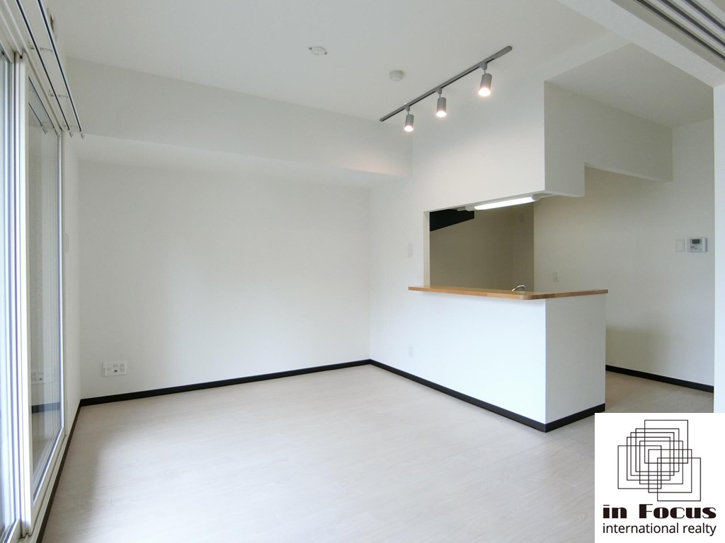 居室・リビング　エアコン付きで暑い夏も快適です