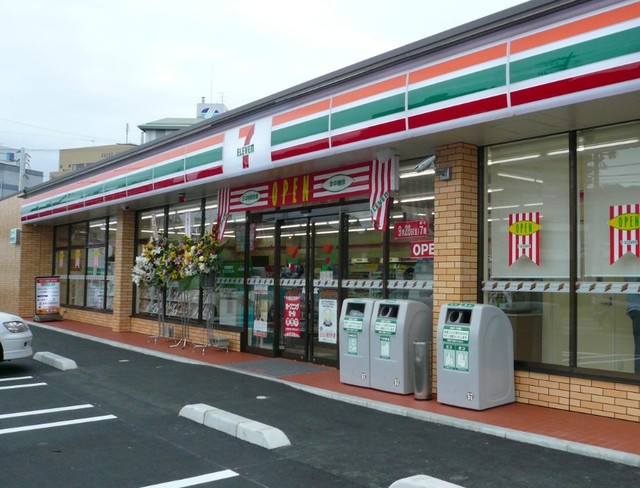 コンビニ　セブンイレブン目黒南2丁目店（コンビニ）まで384m