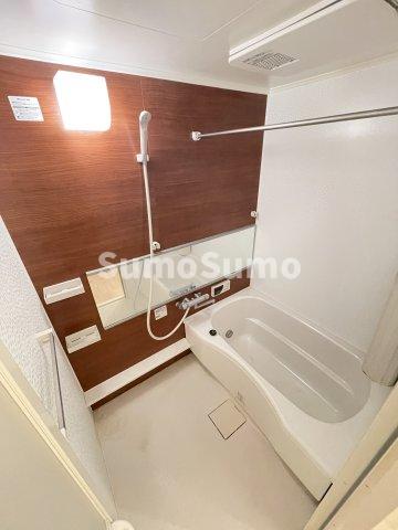 洗面設備　脱衣スペースもあります