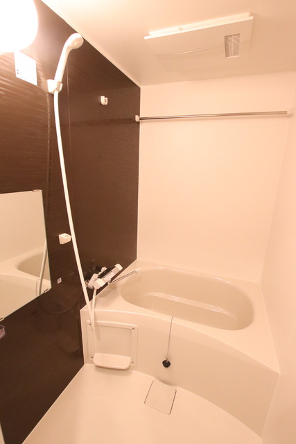 バス・シャワールーム　浴室