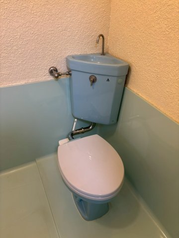 トイレ　清潔感のあるトイレです