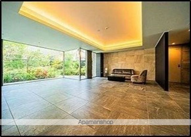 ロビー　ロビー