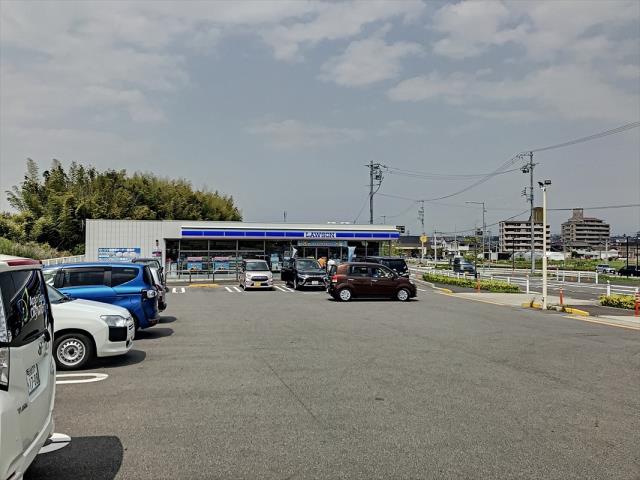コンビニ　ローソン大府明成店（コンビニ）まで570m