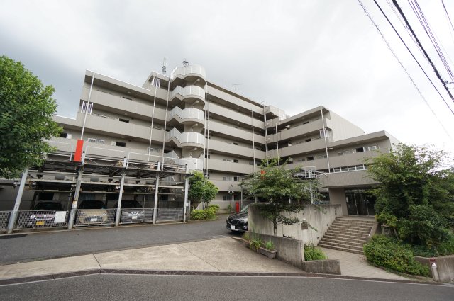 建物外観　物件、駅でお待ち合わせでのご案内歓迎！