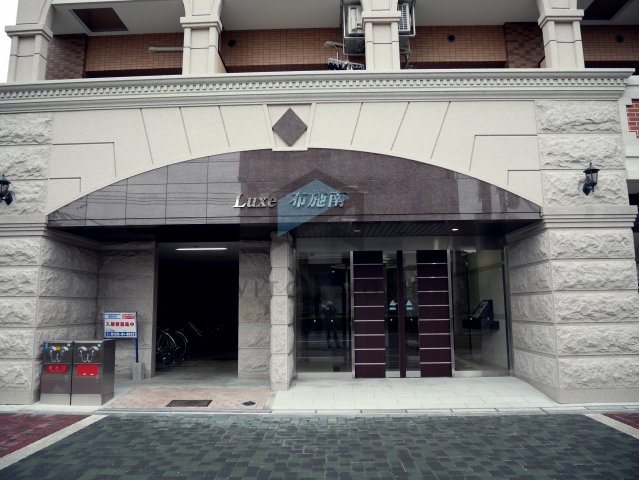 エントランス　※同シリーズLuxe布施南のお写真を掲載しております。ご注意