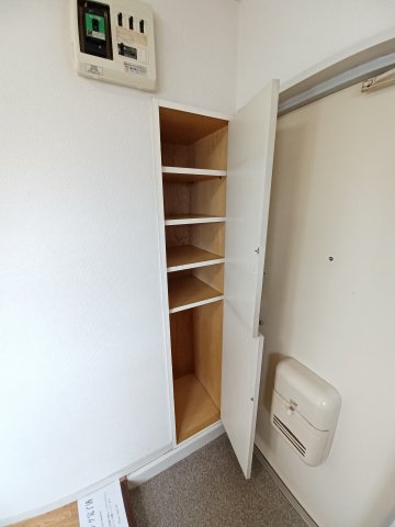 玄関　別部屋参考用写真