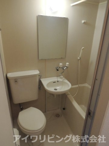 バス・シャワールーム　【アヴァンセ南大沢】