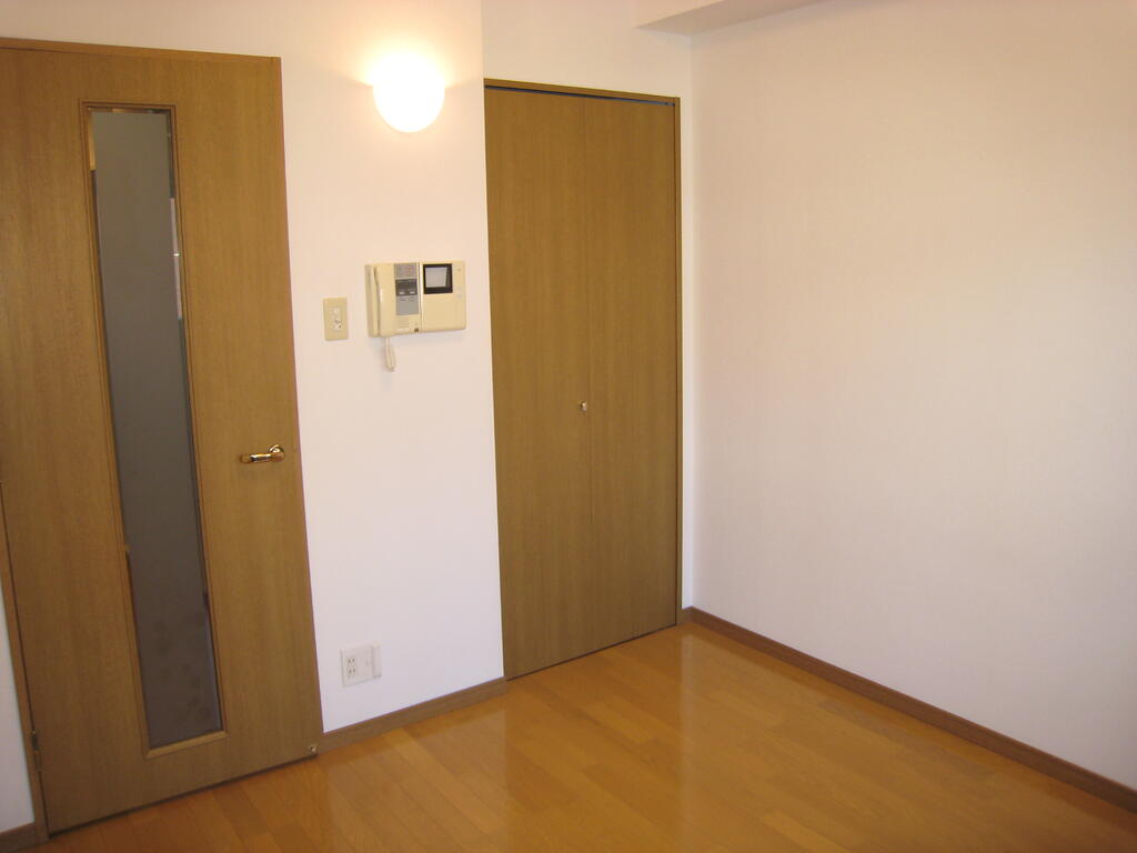 居室・リビング　調光ブラケット付き