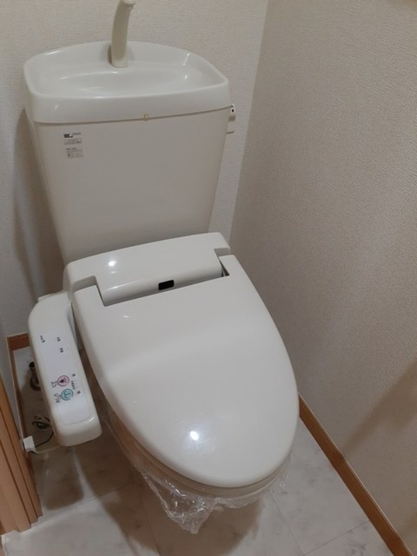 トイレ　図面と現状に相違がある場合には現状を優先