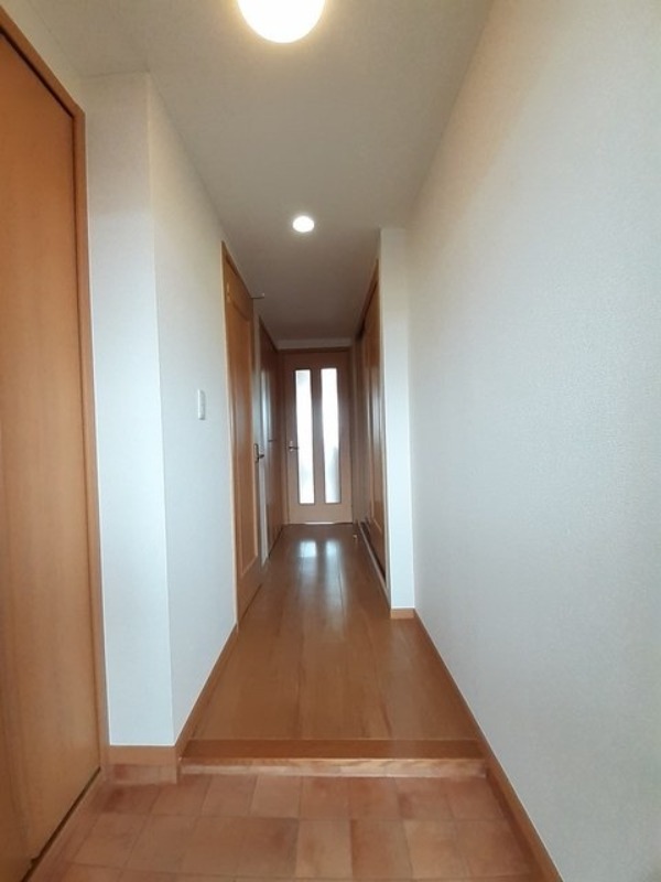 玄関　図面と現状に相違がある場合には現状を優先