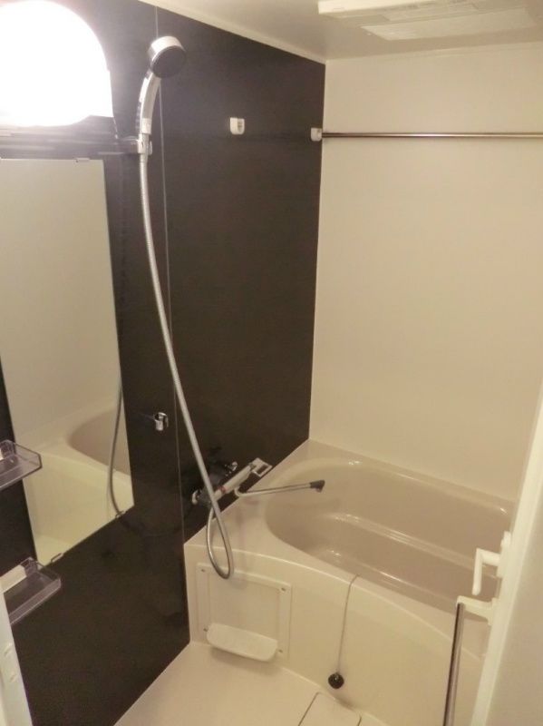 バス・シャワールーム　NULL