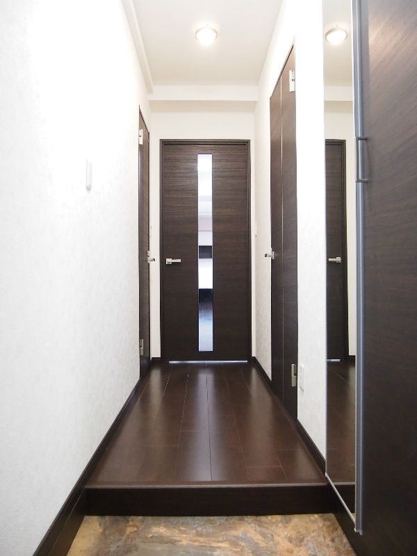 玄関　☆シューズボックス付き玄関スペース☆