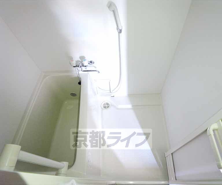 バス・シャワールーム　バスです