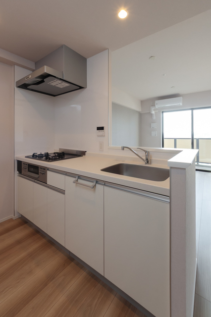 キッチン　※写真は同タイプ住戸です。