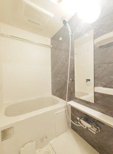 バス・シャワールーム　バス