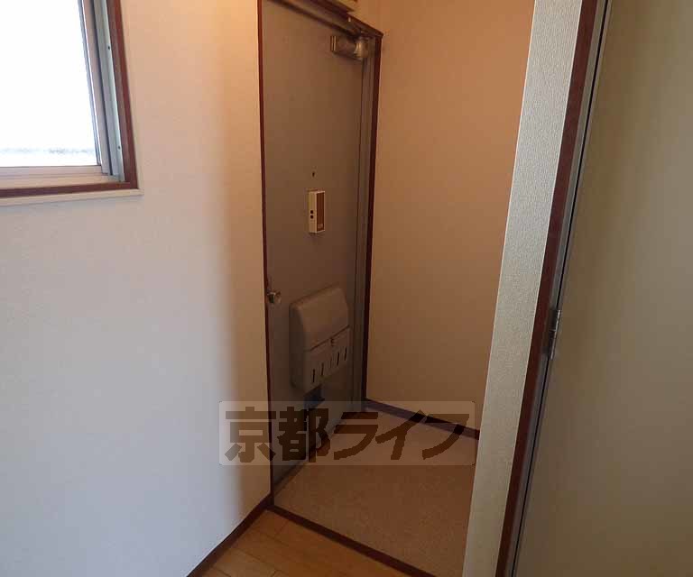 玄関　玄関です。