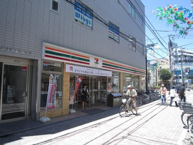 コンビニ　セブンイレブン（コンビニ）まで140m