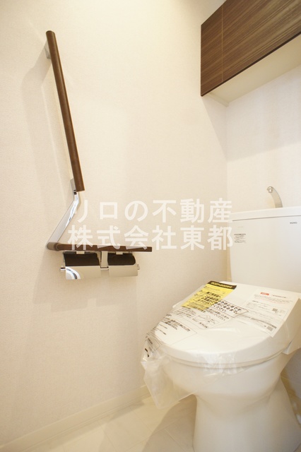 トイレ　洗浄・暖房便座付です！