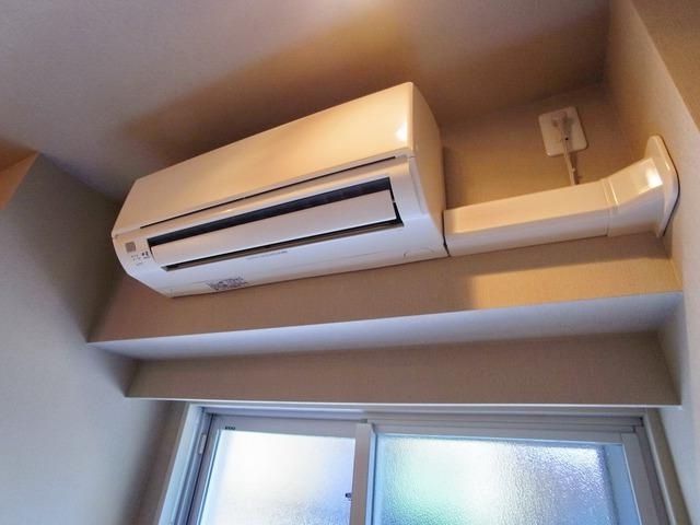 その他　☆エアコン付き☆
