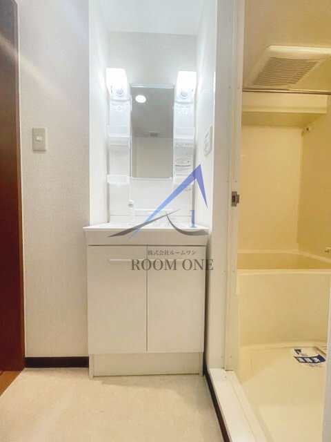 洗面設備　洗面台です。
