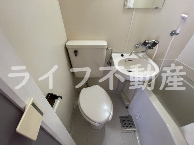 トイレ　トイレもきれいです