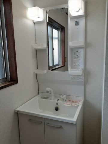 洗面設備　忙しい朝には欠かせない洗面所です
