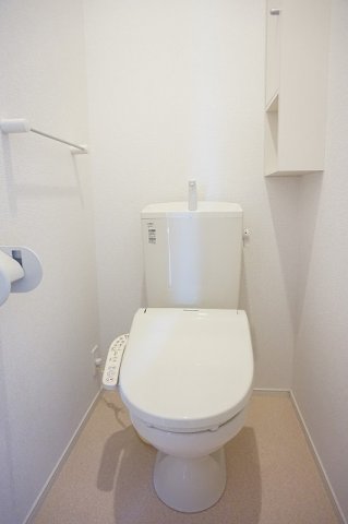 トイレ　コンパクトで使いやすいトイレです